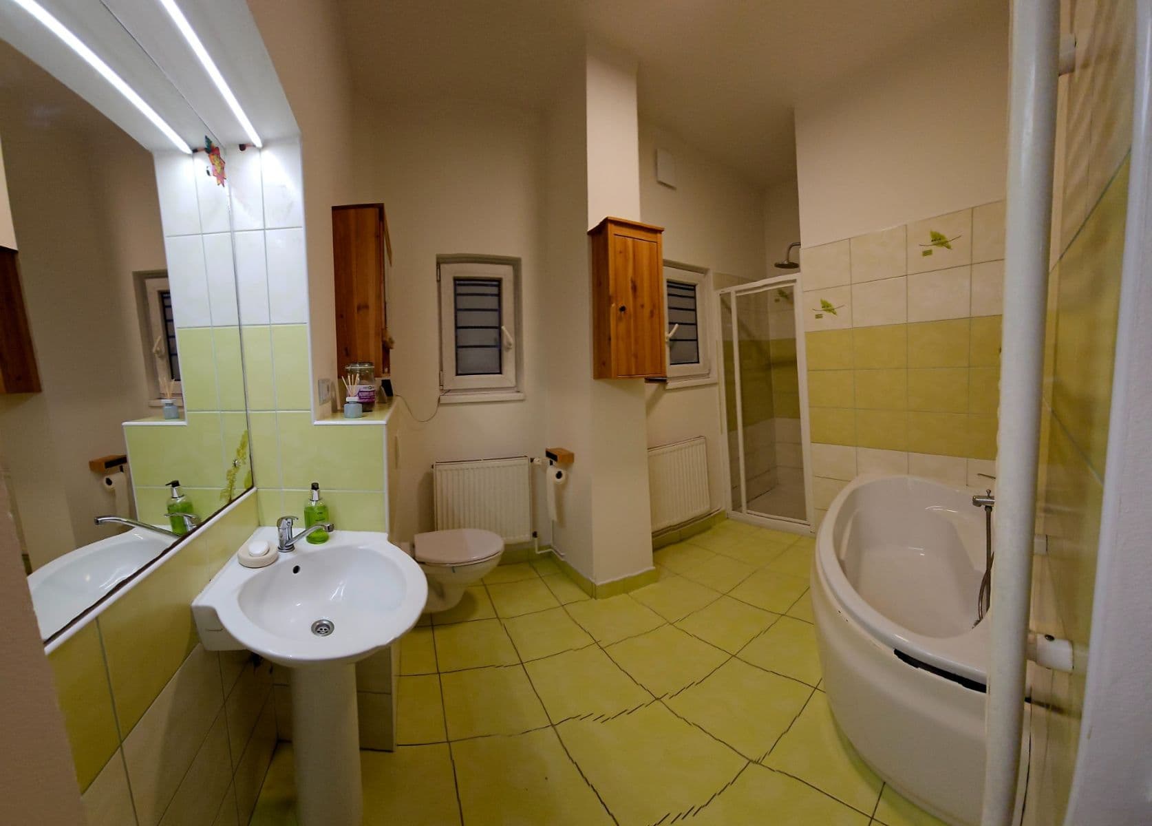 Predaj domu 194 m², pozemek 775 m², Boženy Němcové, Stříbro, Plzeňský kraj Predaj domu 194 m², pozemek 775 m², Boženy Němcové, Stříbro, Plzeňský kraj