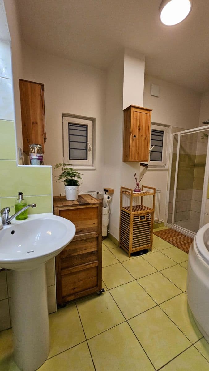 Predaj domu 194 m², pozemek 775 m², Boženy Němcové, Stříbro, Plzeňský kraj Predaj domu 194 m², pozemek 775 m², Boženy Němcové, Stříbro, Plzeňský kraj