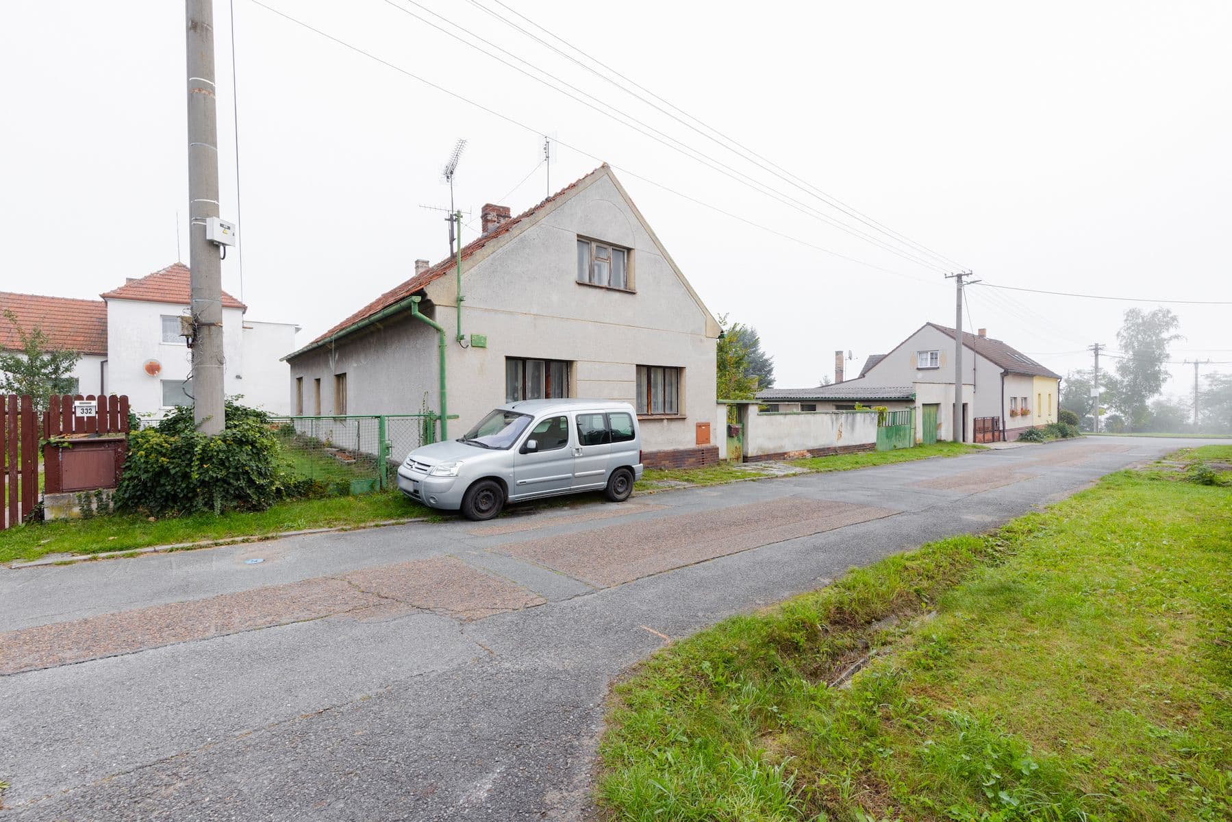 Predaj domu 185 m², pozemek 702 m², Kolmá, Chrást, Plzeňský kraj Predaj domu 185 m², pozemek 702 m², Kolmá, Chrást, Plzeňský kraj