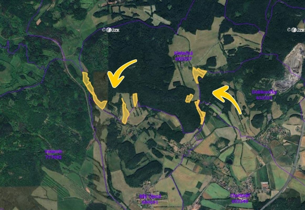 Predaj pozemku 116.519 m², Velemín, Ústecký kraj Predaj pozemku 116.519 m², Velemín, Ústecký kraj