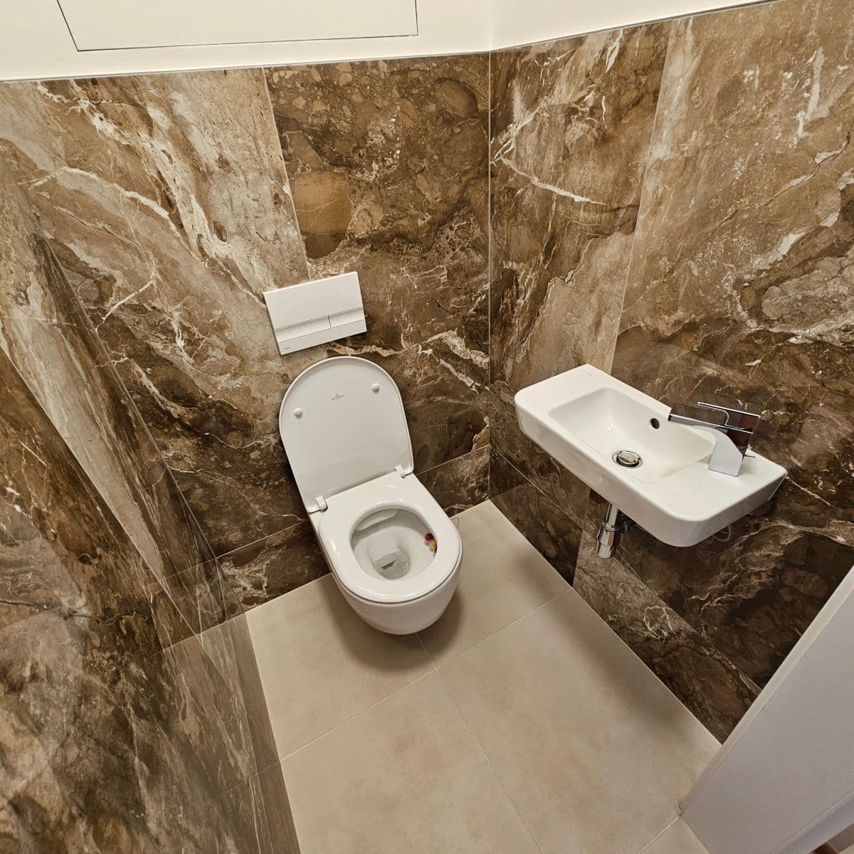 Prenájom bytu 1-izbový 29 m², Komárovská, Brno, Jihomoravský kraj Prenájom bytu 1-izbový 29 m², Komárovská, Brno, Jihomoravský kraj