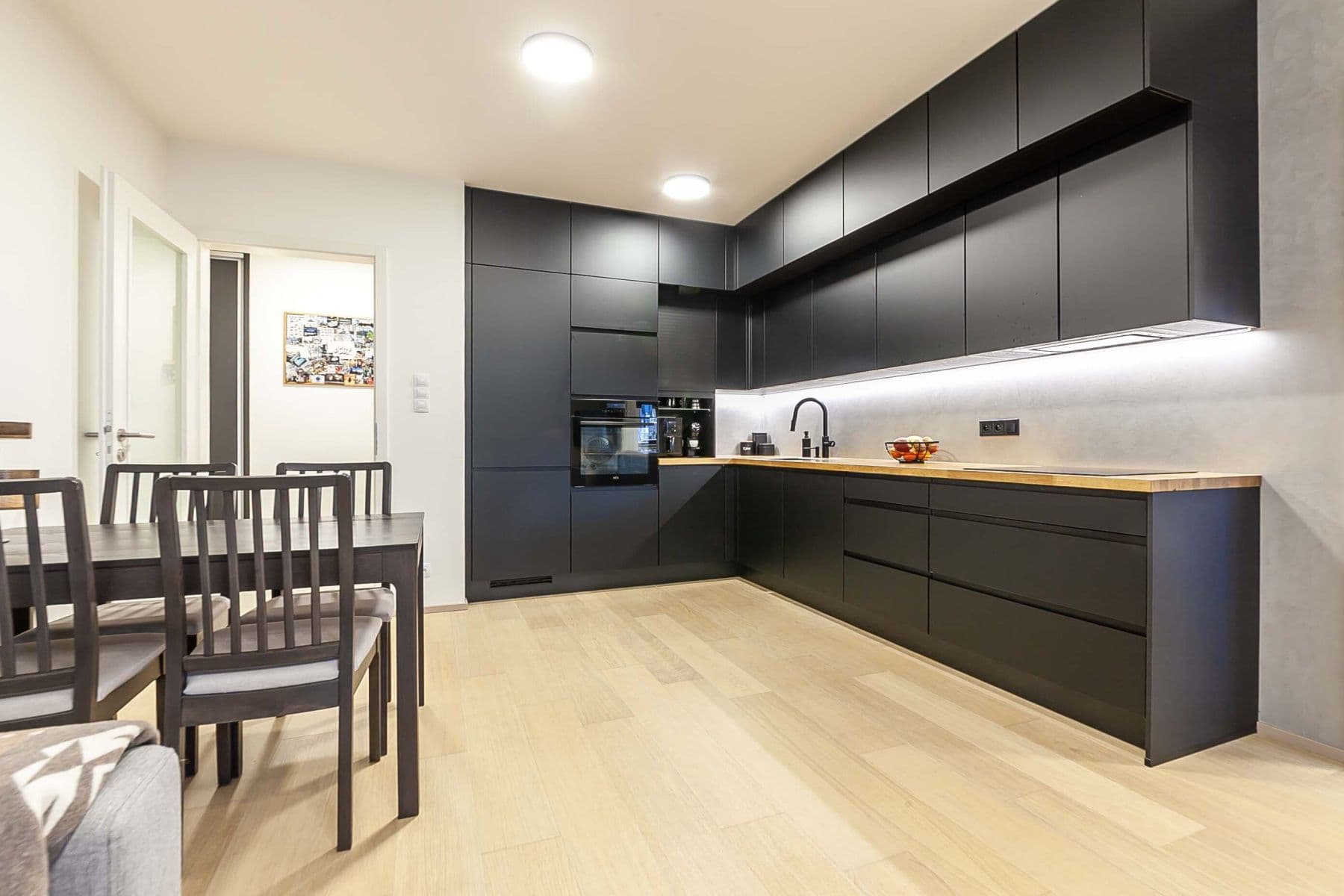 Predaj bytu 3-izbový 70 m², K Beranovu, Praha, Praha Predaj bytu 3-izbový 70 m², K Beranovu, Praha, Praha