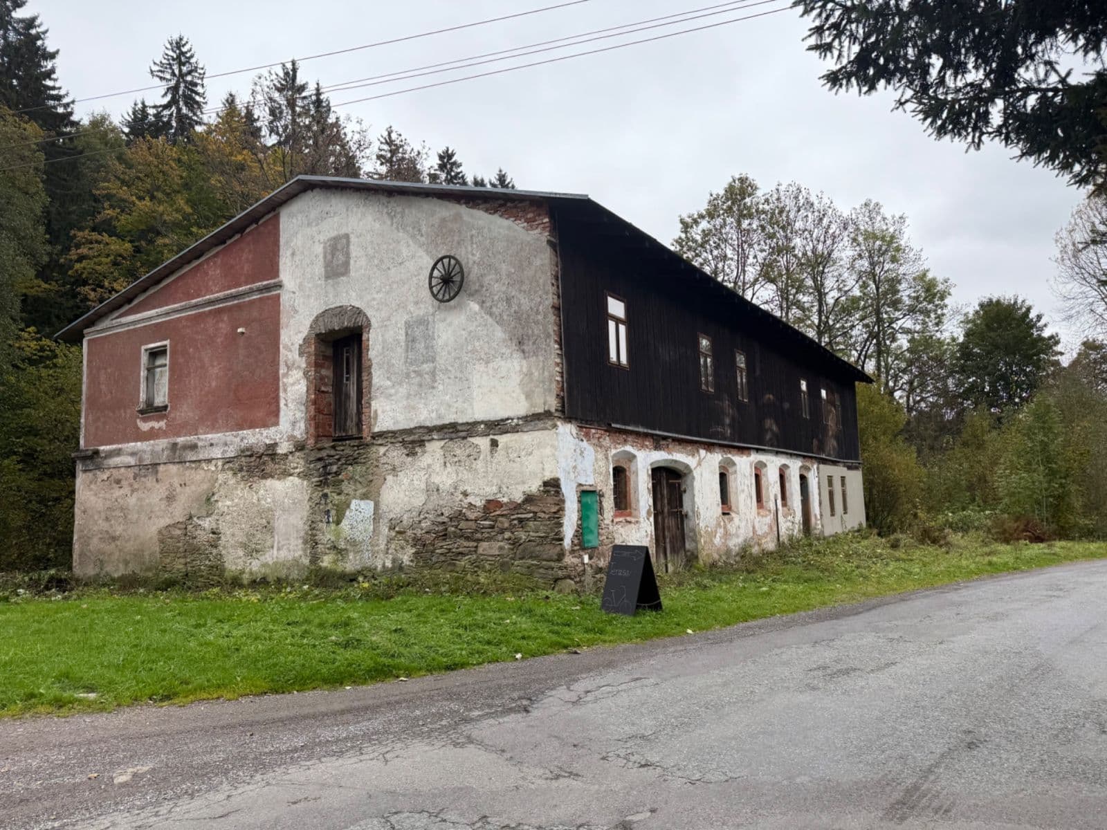 Predaj domu 800 m², pozemek 1.468 m², Zdobnice, Královéhradecký kraj Predaj domu 800 m², pozemek 1.468 m², Zdobnice, Královéhradecký kraj