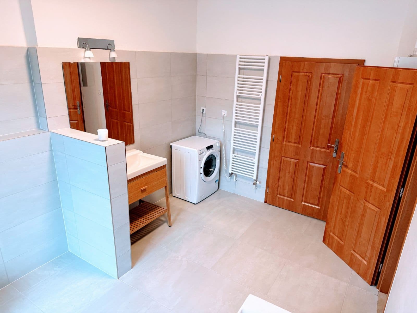 Prenájom bytu 2-izbový 57 m², Komenského, Černošice, Středočeský kraj Prenájom bytu 2-izbový 57 m², Komenského, Černošice, Středočeský kraj