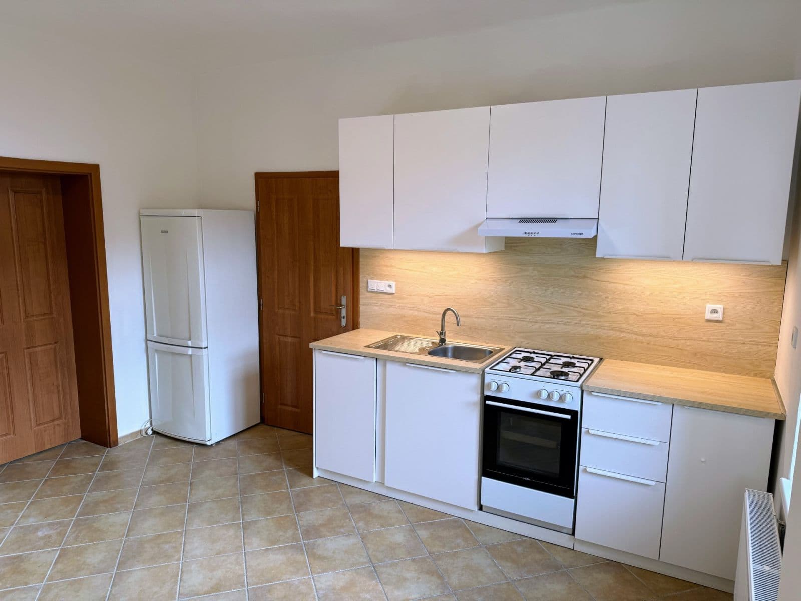 Prenájom bytu 2-izbový 57 m², Komenského, Černošice, Středočeský kraj Prenájom bytu 2-izbový 57 m², Komenského, Černošice, Středočeský kraj