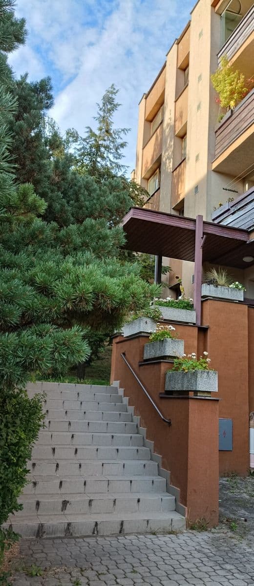 Predaj bytu 2-izbový 45 m², Zahradníčkova, Praha, Praha Predaj bytu 2-izbový 45 m², Zahradníčkova, Praha, Praha