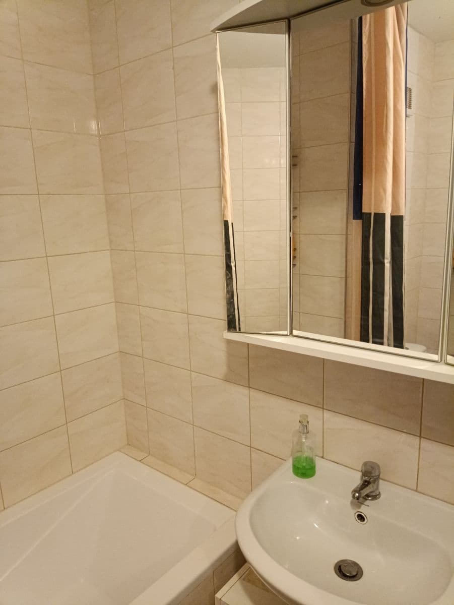 Predaj bytu 2-izbový 45 m², Zahradníčkova, Praha, Praha Predaj bytu 2-izbový 45 m², Zahradníčkova, Praha, Praha