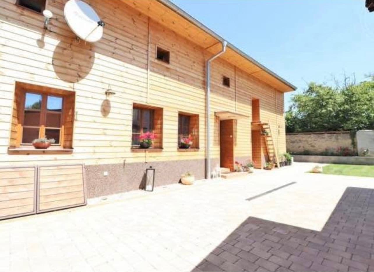 Predaj domu 180 m², pozemek 281 m², Ondratice, Olomoucký kraj Predaj domu 180 m², pozemek 281 m², Ondratice, Olomoucký kraj