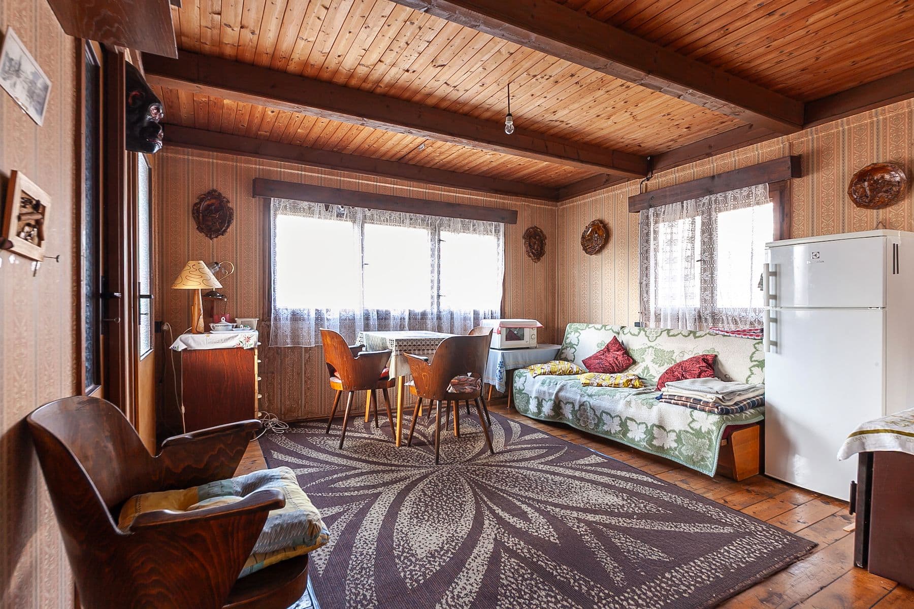 Predaj rekreačného objektu 50 m², pozemek 409 m², Psáry, Středočeský kraj Predaj rekreačného objektu 50 m², pozemek 409 m², Psáry, Středočeský kraj