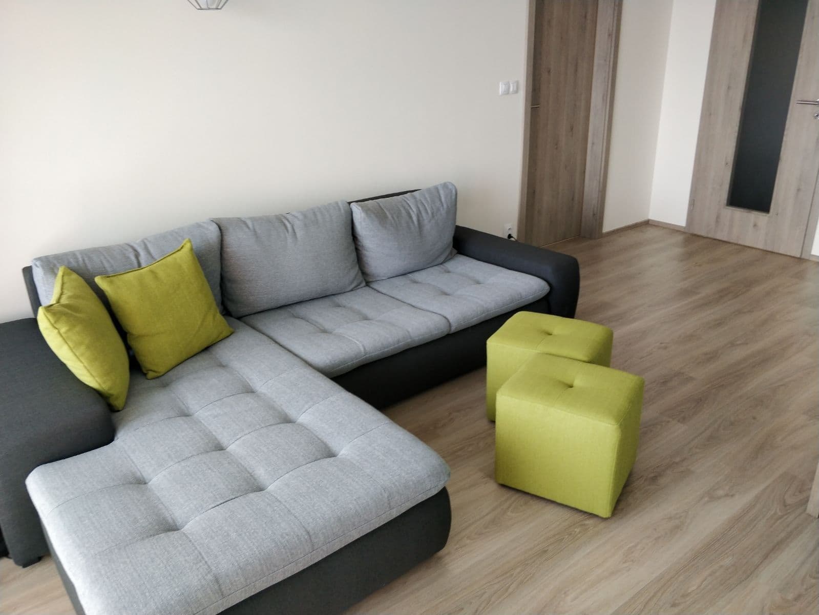 Prenájom bytu 2-izbový 56 m², Sazovická, Praha, Praha Prenájom bytu 2-izbový 56 m², Sazovická, Praha, Praha