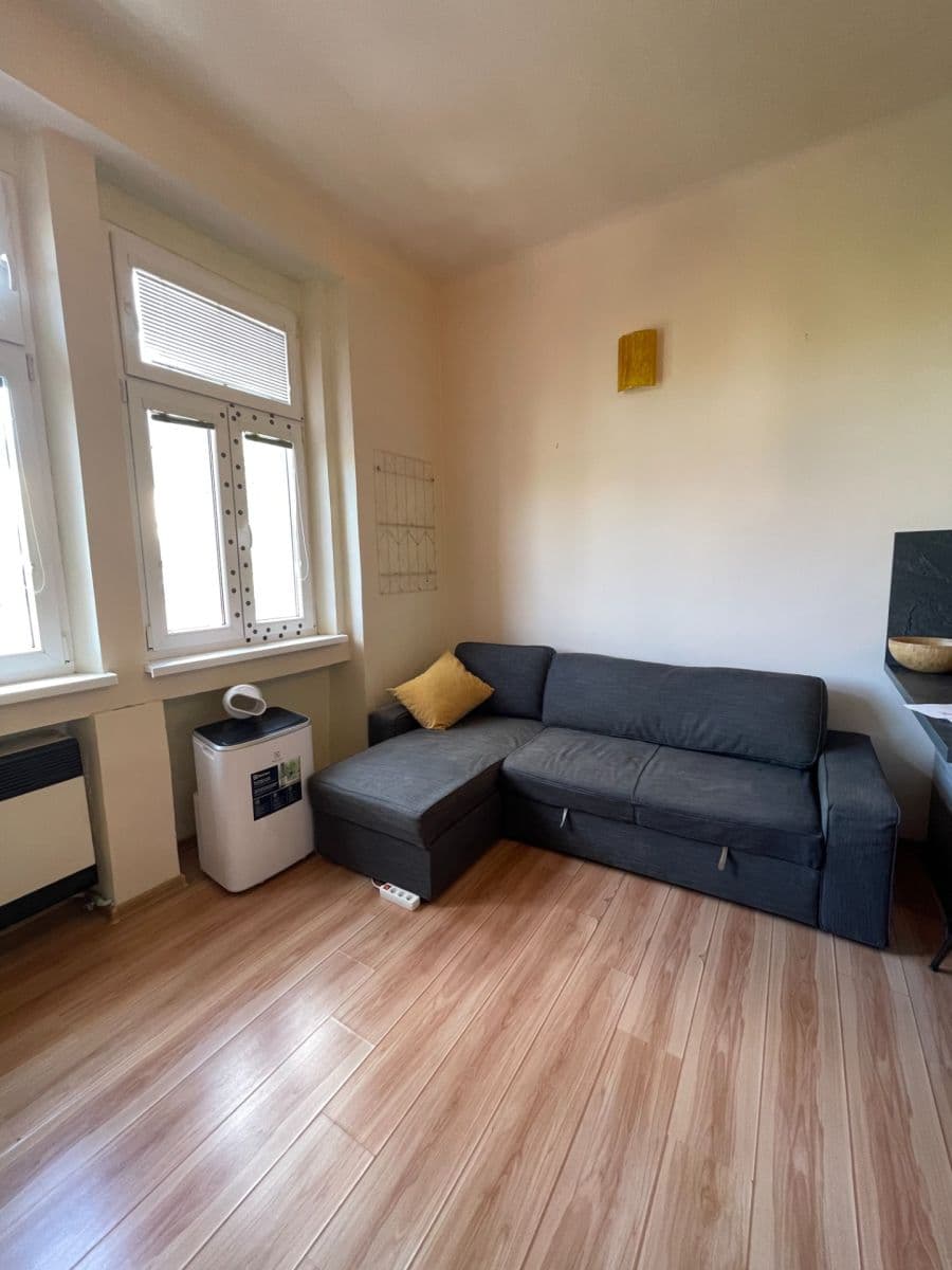 Predaj bytu 1-izbový 25 m², Nuselská, Praha, Praha Predaj bytu 1-izbový 25 m², Nuselská, Praha, Praha