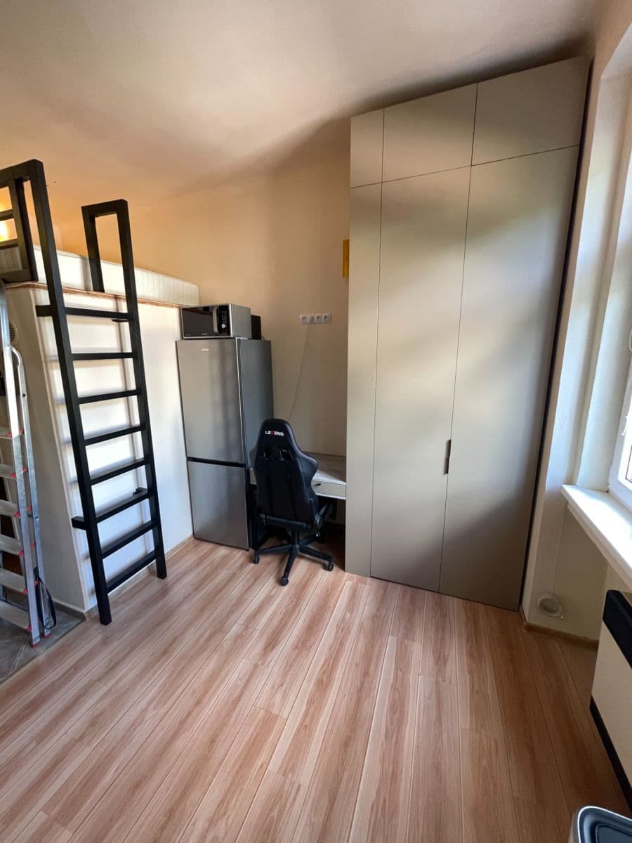 Predaj bytu 1-izbový 25 m², Nuselská, Praha, Praha Predaj bytu 1-izbový 25 m², Nuselská, Praha, Praha