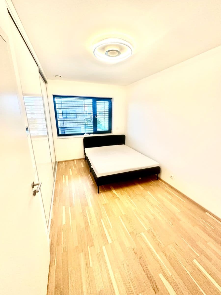 Prenájom domu 170 m², pozemek 294 m², Hejného, Praha, Praha Prenájom domu 170 m², pozemek 294 m², Hejného, Praha, Praha