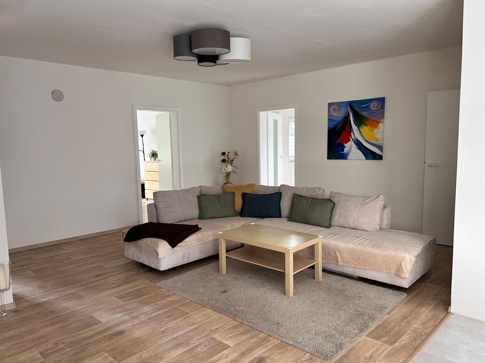 Prenájom bytu 4-izbový 119 m², U Boroviček, Praha, Praha Prenájom bytu 4-izbový 119 m², U Boroviček, Praha, Praha