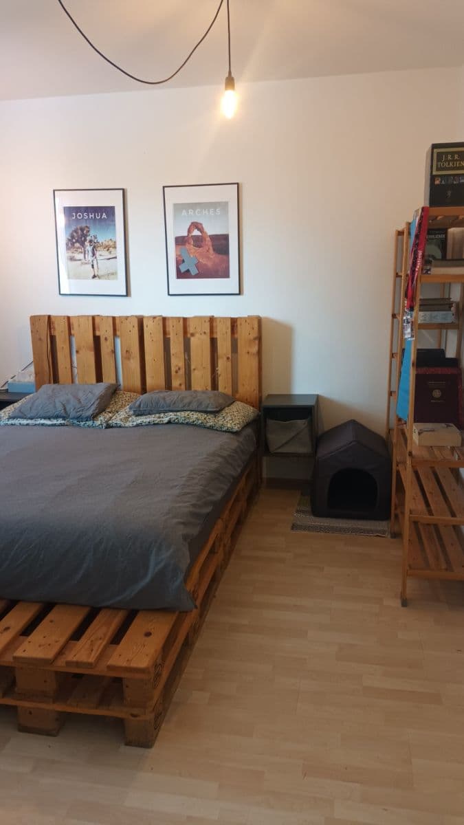 Prenájom bytu 3-izbový 74 m², Lamačova, Praha, Praha Prenájom bytu 3-izbový 74 m², Lamačova, Praha, Praha