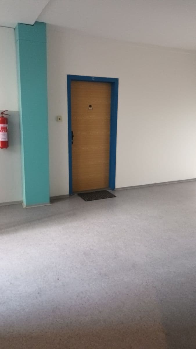 Prenájom bytu 3-izbový 74 m², Lamačova, Praha, Praha Prenájom bytu 3-izbový 74 m², Lamačova, Praha, Praha