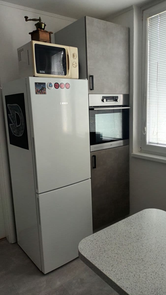 Prenájom bytu 3-izbový 74 m², Lamačova, Praha, Praha Prenájom bytu 3-izbový 74 m², Lamačova, Praha, Praha