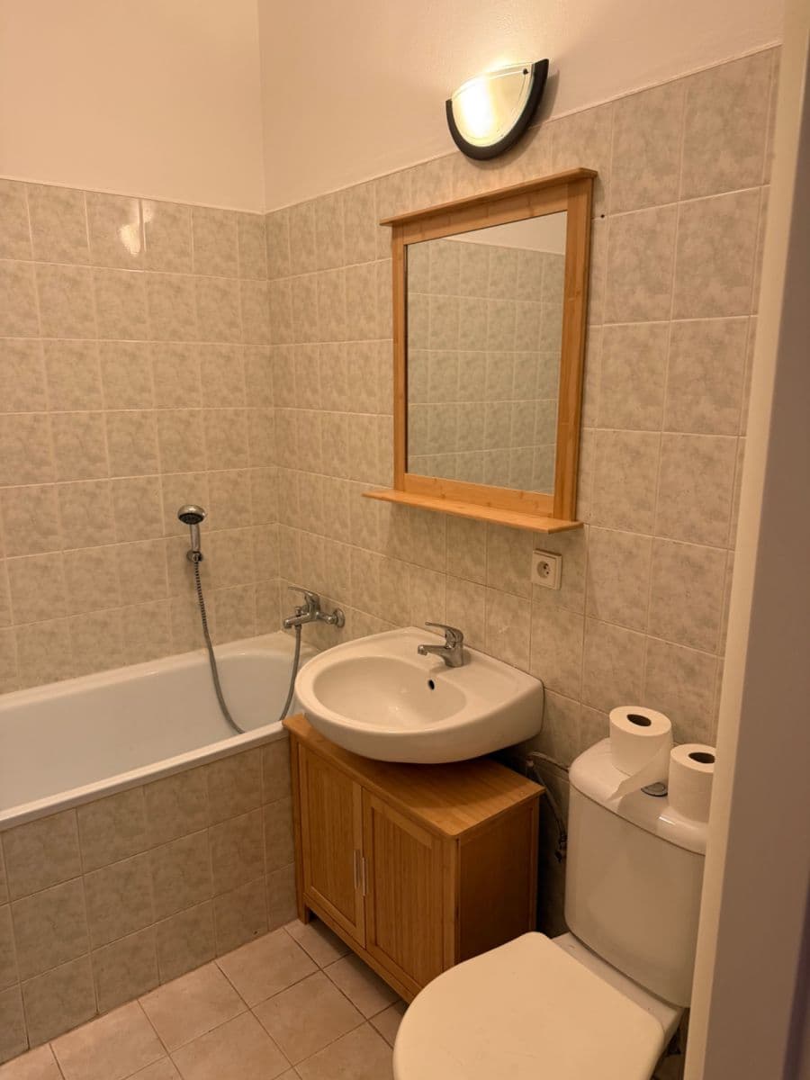 Prenájom bytu 1-izbový 31 m², Adamcova, Brno, Jihomoravský kraj Prenájom bytu 1-izbový 31 m², Adamcova, Brno, Jihomoravský kraj