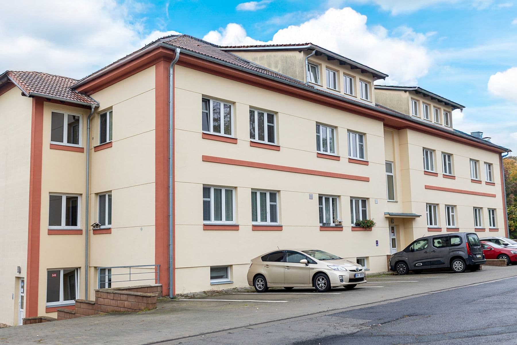 Prenájom bytu 2-izbový 88 m², Rakouská, Milovice, Středočeský kraj Prenájom bytu 2-izbový 88 m², Rakouská, Milovice, Středočeský kraj
