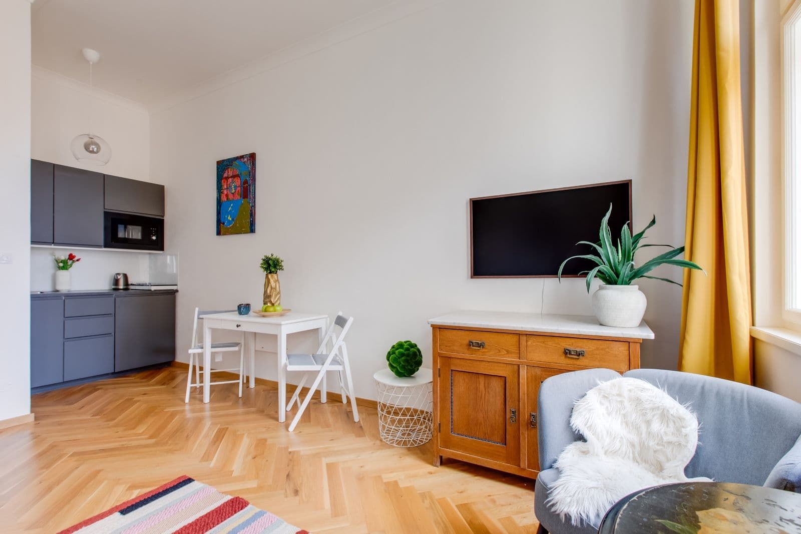 Prenájom bytu 1-izbový 25 m², Lublaňská, Praha, Praha Prenájom bytu 1-izbový 25 m², Lublaňská, Praha, Praha