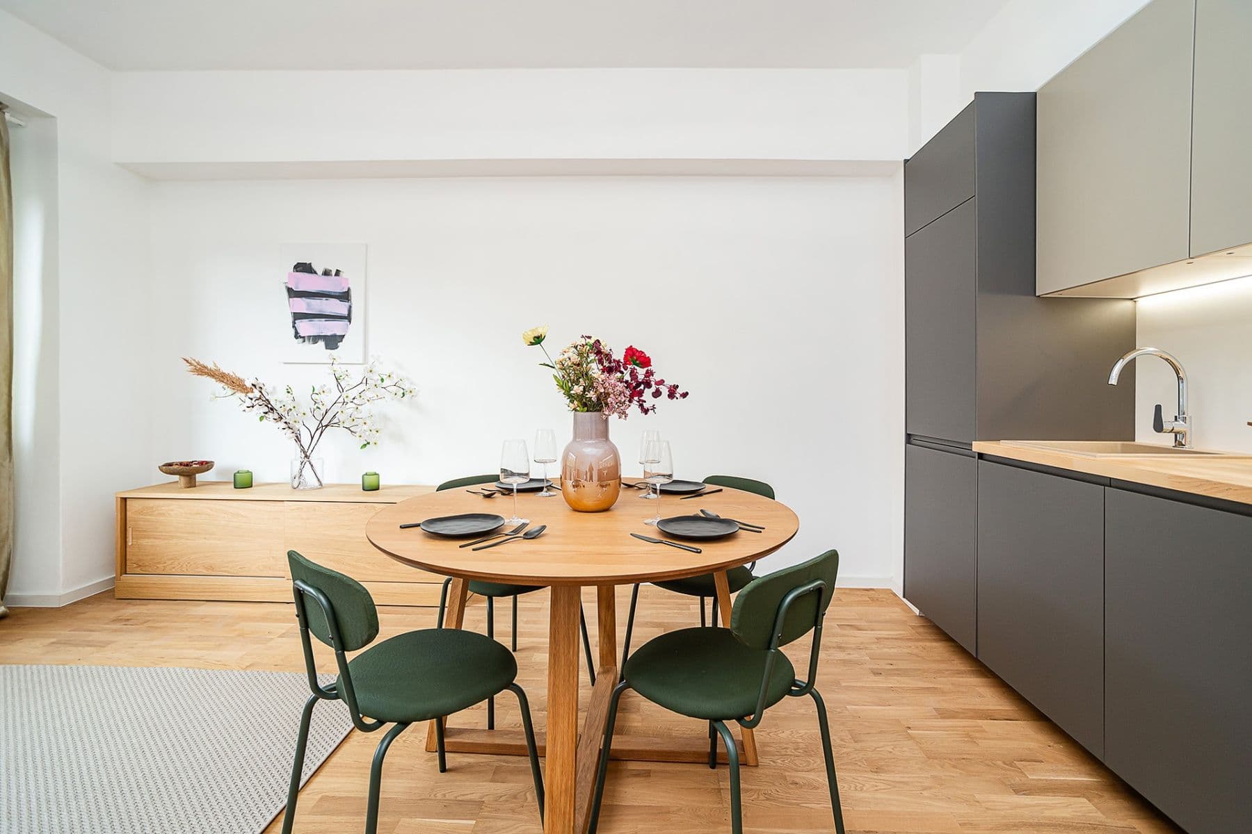 Predaj bytu 3-izbový 82 m², Osadní, Praha, Praha Predaj bytu 3-izbový 82 m², Osadní, Praha, Praha