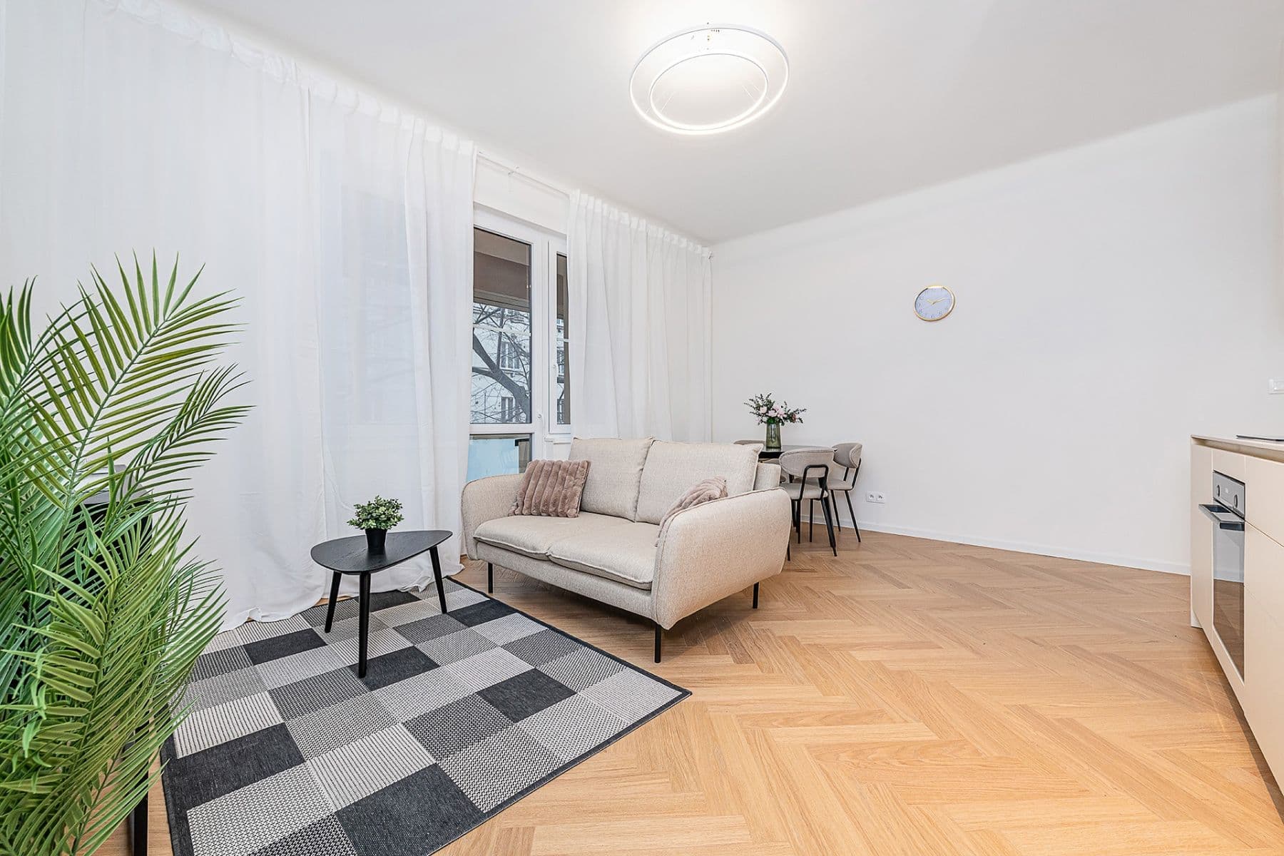 Predaj bytu 3-izbový 82 m², Osadní, Praha, Praha Predaj bytu 3-izbový 82 m², Osadní, Praha, Praha