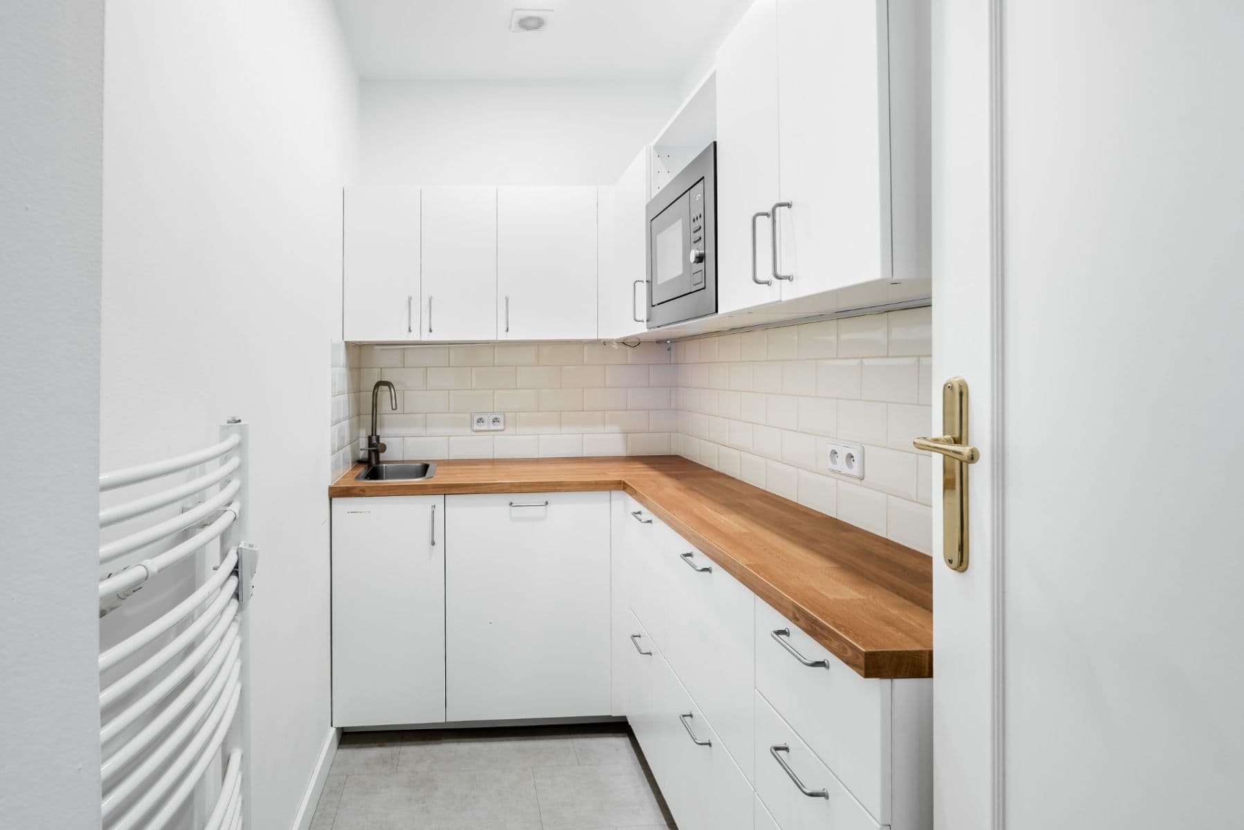 Predaj bytu 4-izbový 120 m², náměstí Bratří Synků, Praha, Praha Predaj bytu 4-izbový 120 m², náměstí Bratří Synků, Praha, Praha