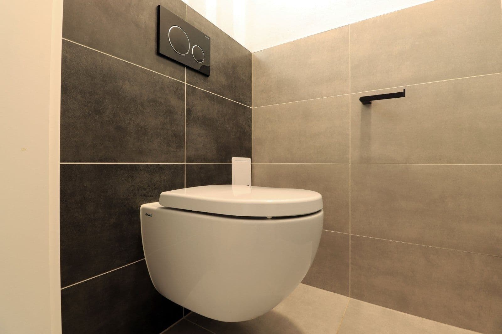 Prenájom bytu 2-izbový 51 m², U skládky, Praha, Praha Prenájom bytu 2-izbový 51 m², U skládky, Praha, Praha