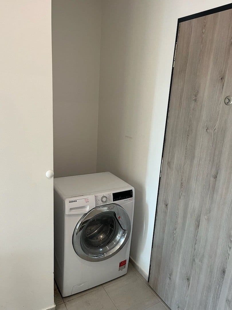 Prenájom bytu 4-izbový 71 m², Na Vyhlídce, Rosice, Jihomoravský kraj Prenájom bytu 4-izbový 71 m², Na Vyhlídce, Rosice, Jihomoravský kraj