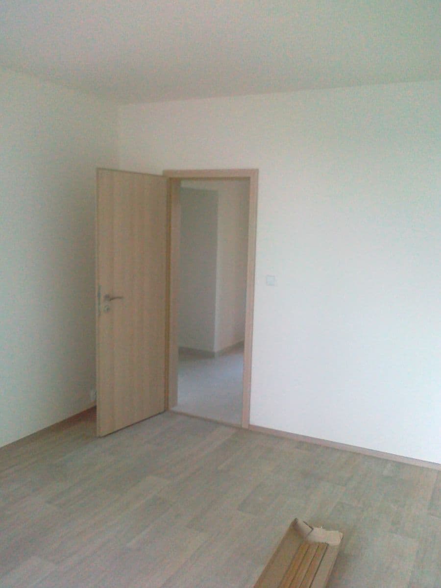 Prenájom bytu 3-izbový 80 m², Kpt. Stránského, Praha, Praha Prenájom bytu 3-izbový 80 m², Kpt. Stránského, Praha, Praha