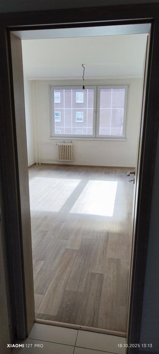 Prenájom bytu 3-izbový 80 m², Kpt. Stránského, Praha, Praha Prenájom bytu 3-izbový 80 m², Kpt. Stránského, Praha, Praha