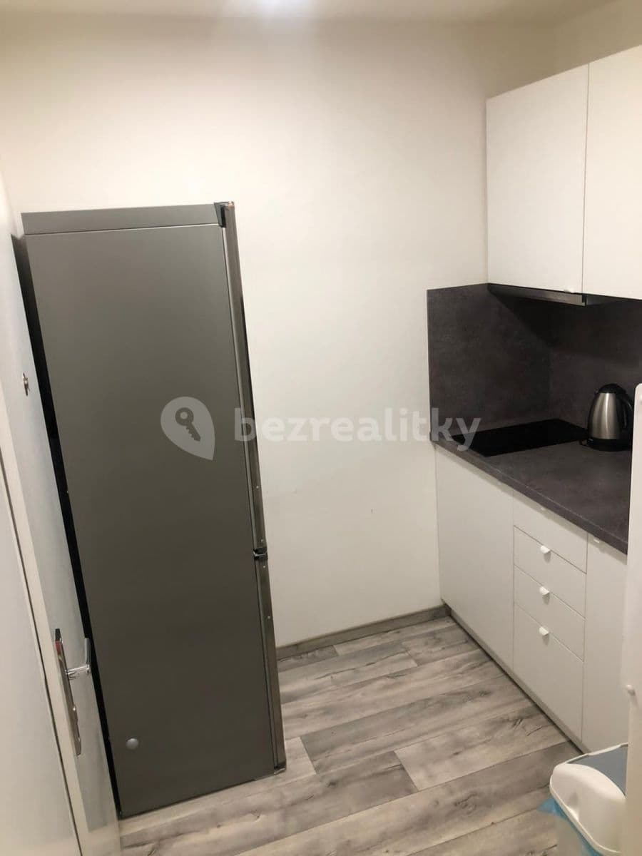 Predaj bytu 2-izbový 38 m², Ruská, Praha, Praha Predaj bytu 2-izbový 38 m², Ruská, Praha, Praha