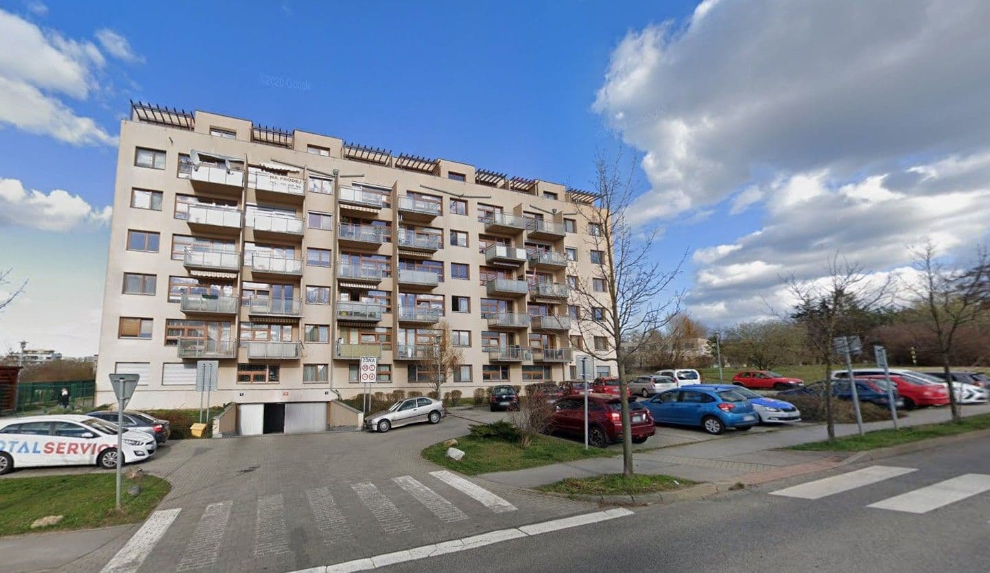 Prenájom garáže 13 m², Štěpařská, Praha, Praha Prenájom garáže 13 m², Štěpařská, Praha, Praha