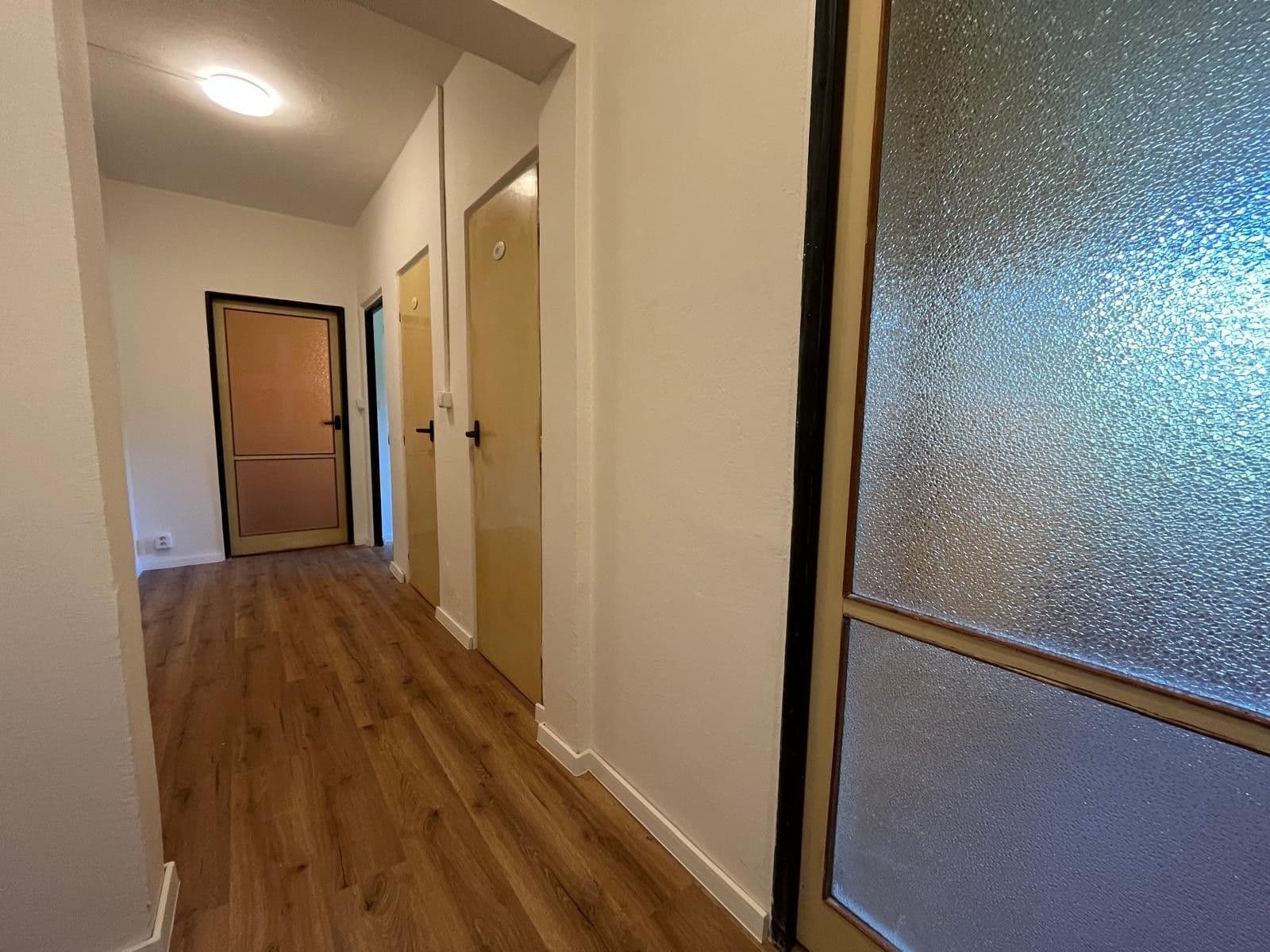 Predaj bytu 2-izbový 52 m², Unhošťská, Kladno, Středočeský kraj Predaj bytu 2-izbový 52 m², Unhošťská, Kladno, Středočeský kraj