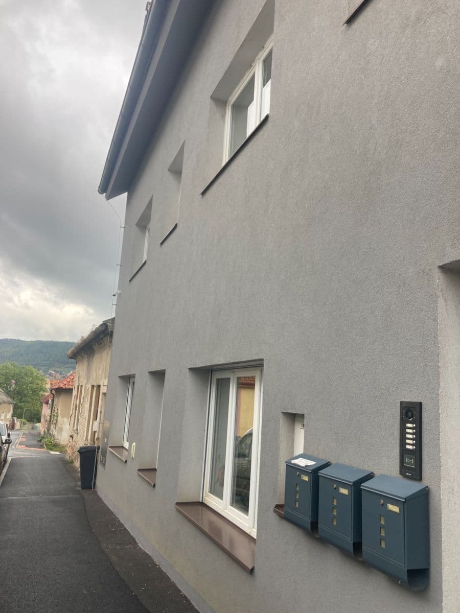 Prenájom bytu 3-izbový 97 m², Sladkovského, Beroun, Středočeský kraj Prenájom bytu 3-izbový 97 m², Sladkovského, Beroun, Středočeský kraj