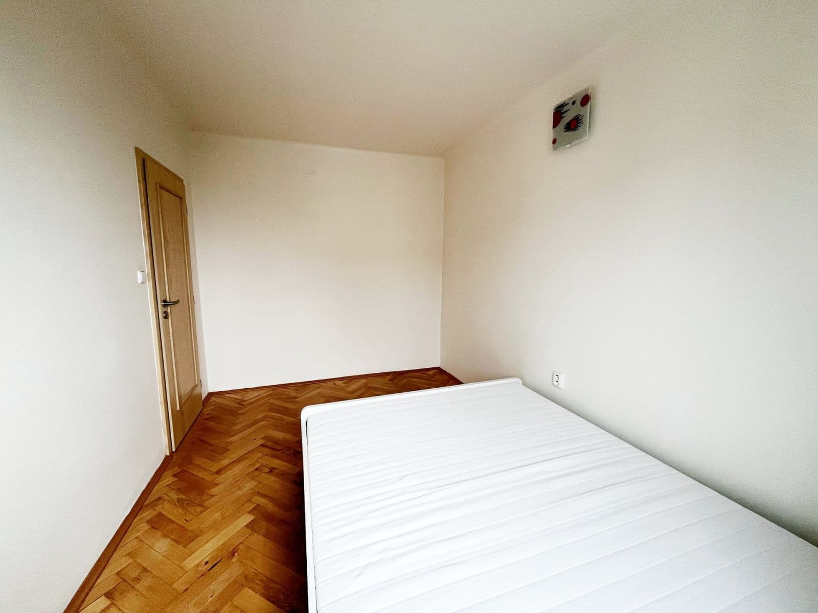 Prenájom bytu 3-izbový 54 m², Měchenická, Praha, Praha Prenájom bytu 3-izbový 54 m², Měchenická, Praha, Praha