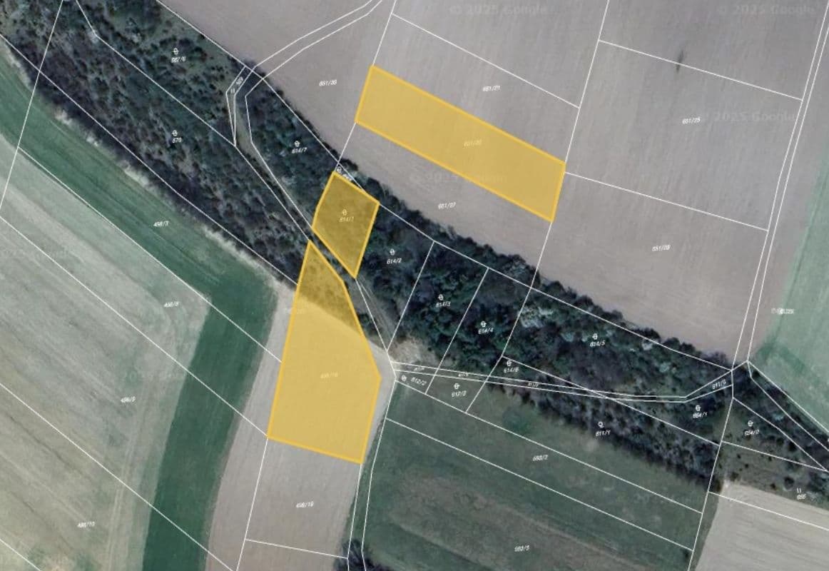 Predaj pozemku 5.010 m², Prostřední Poříčí, Jihomoravský kraj Predaj pozemku 5.010 m², Prostřední Poříčí, Jihomoravský kraj