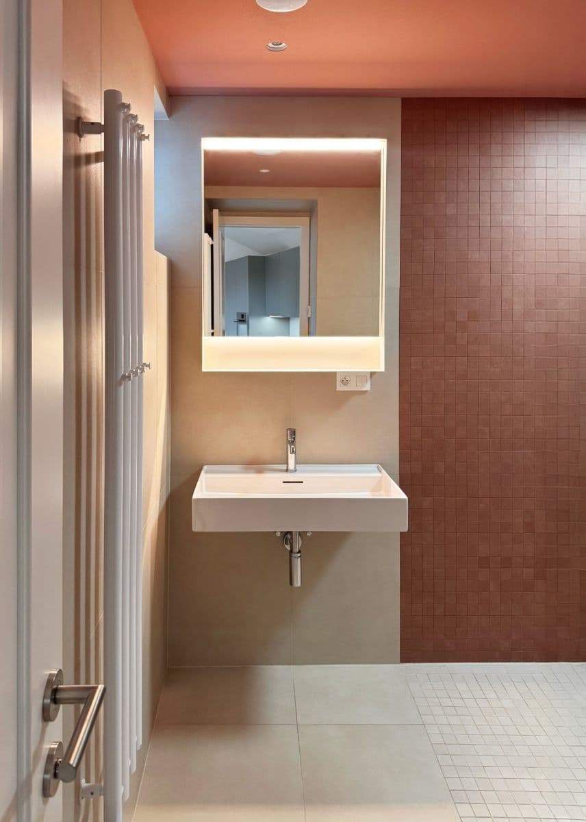 Prenájom bytu 1-izbový 34 m², Boleslavova, Praha, Praha Prenájom bytu 1-izbový 34 m², Boleslavova, Praha, Praha