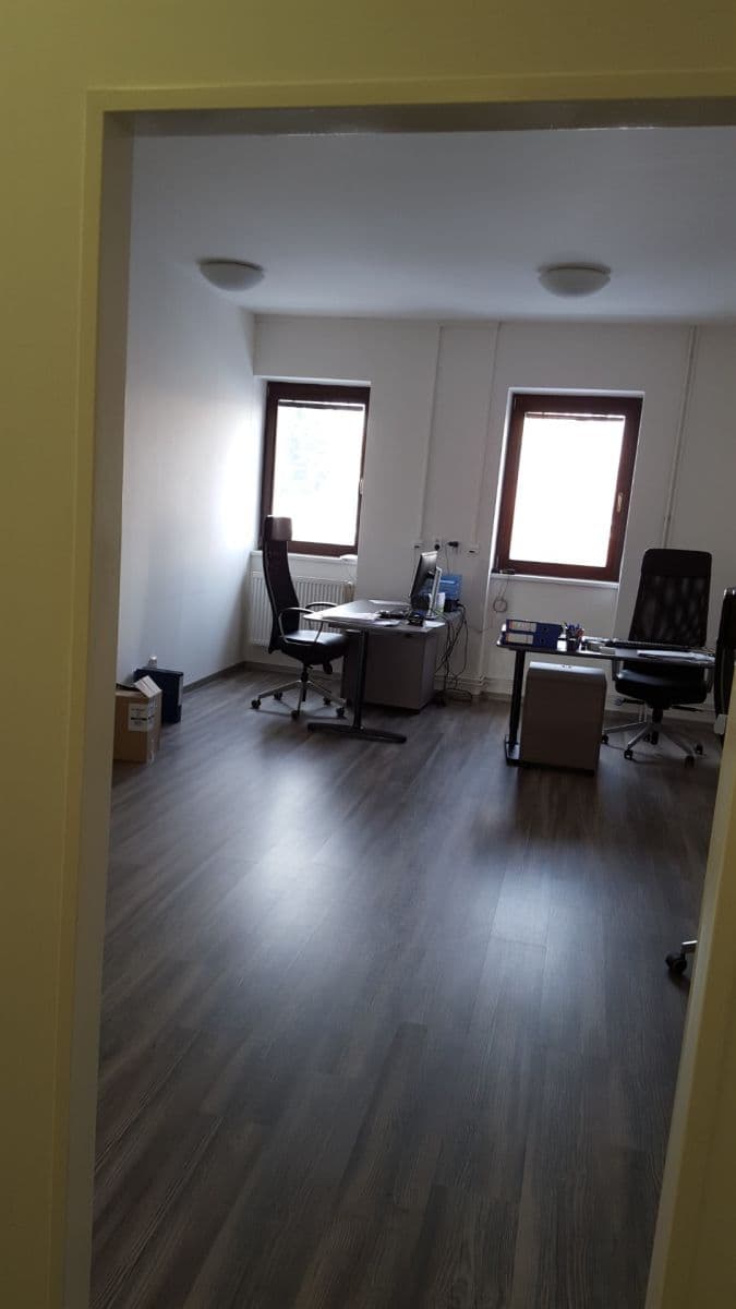 Prenájom kancelárie 158 m², Čerčanská, Praha, Praha Prenájom kancelárie 158 m², Čerčanská, Praha, Praha