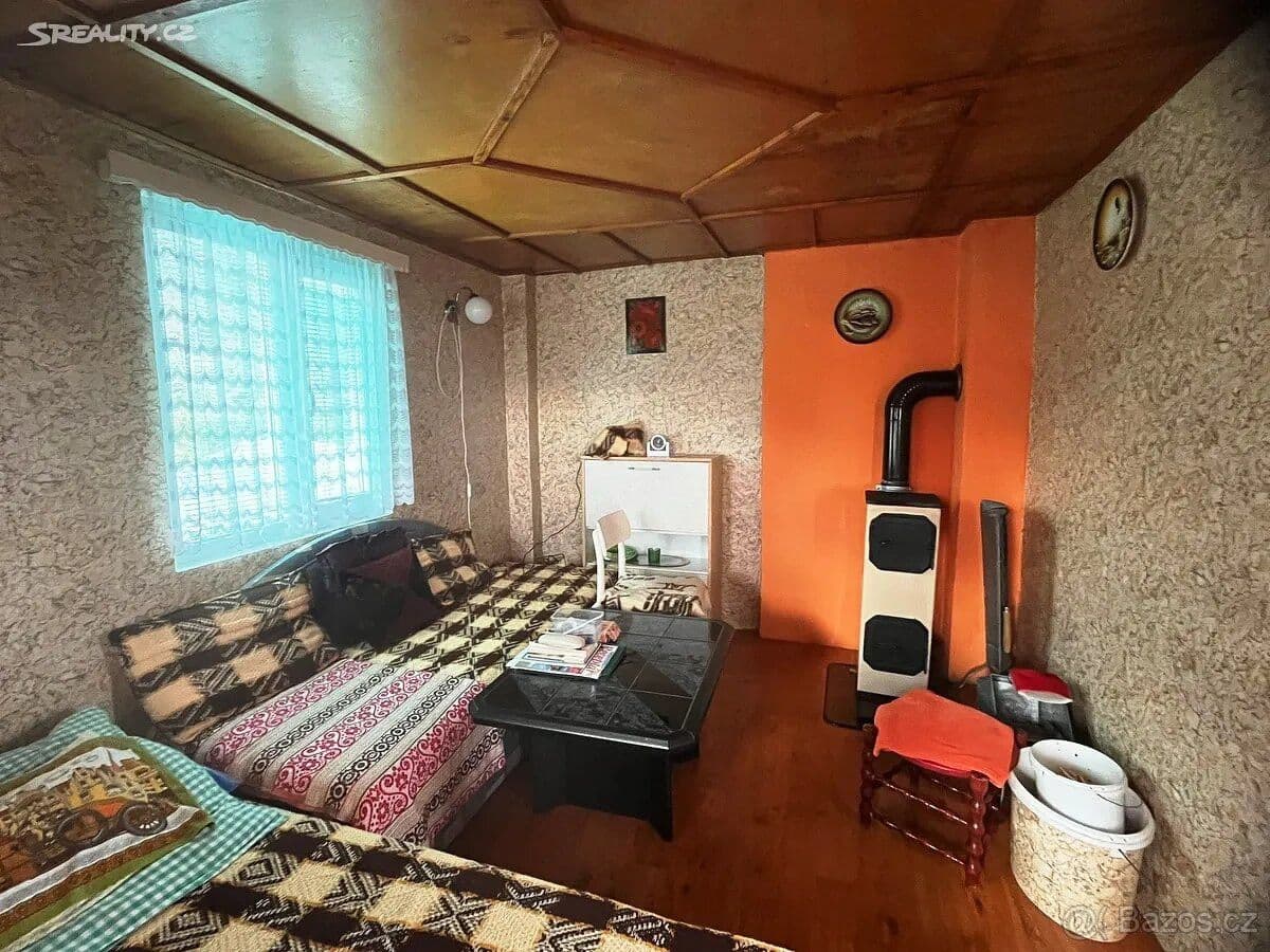 Predaj rekreačného objektu 25 m², pozemek 261 m², Kadaň, Ústecký kraj Predaj rekreačného objektu 25 m², pozemek 261 m², Kadaň, Ústecký kraj