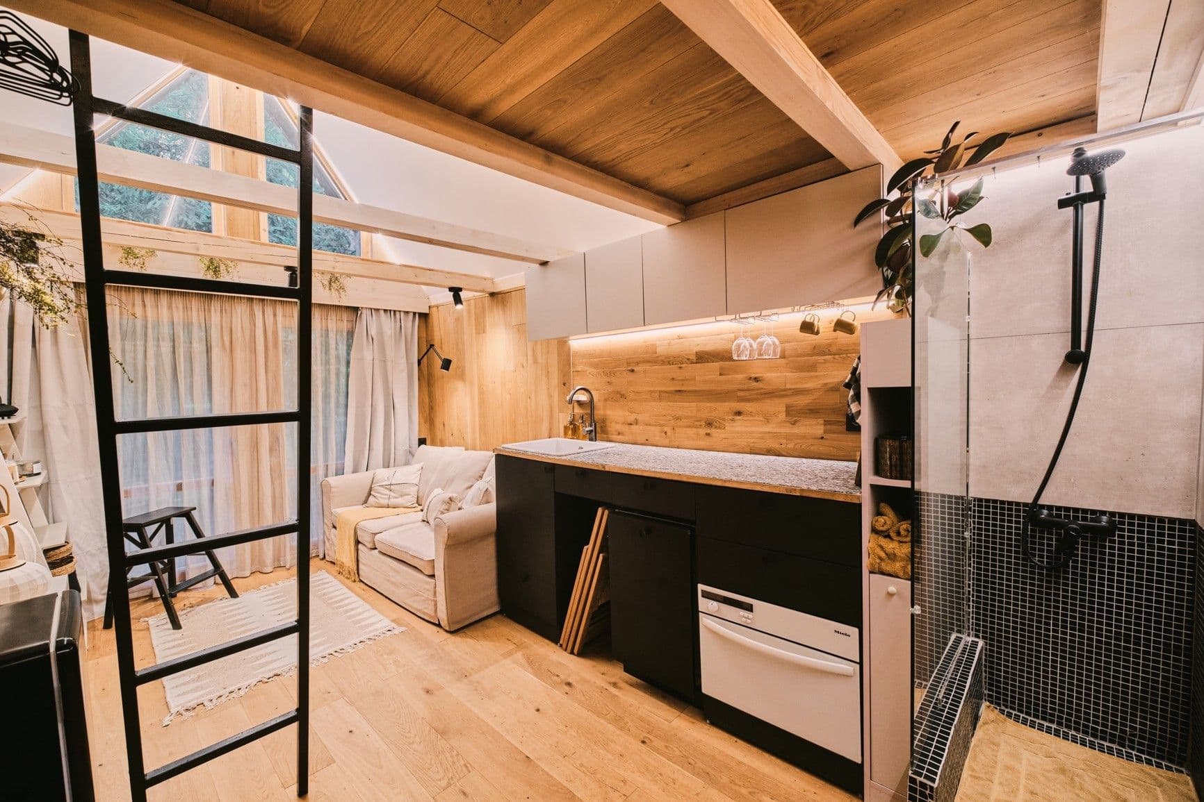 Predaj rekreačného objektu 24 m², pozemek 66 m², Jílovská, Davle, Středočeský kraj Predaj rekreačného objektu 24 m², pozemek 66 m², Jílovská, Davle, Středočeský kraj