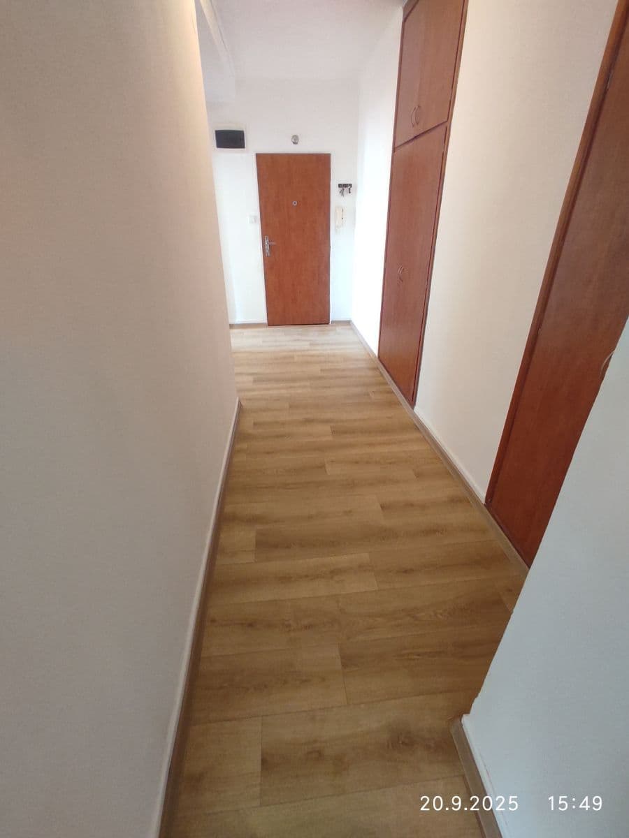 Prenájom bytu 2-izbový 62 m², Bohuslava Martinů, Ostrava, Moravskoslezský kraj Prenájom bytu 2-izbový 62 m², Bohuslava Martinů, Ostrava, Moravskoslezský kraj