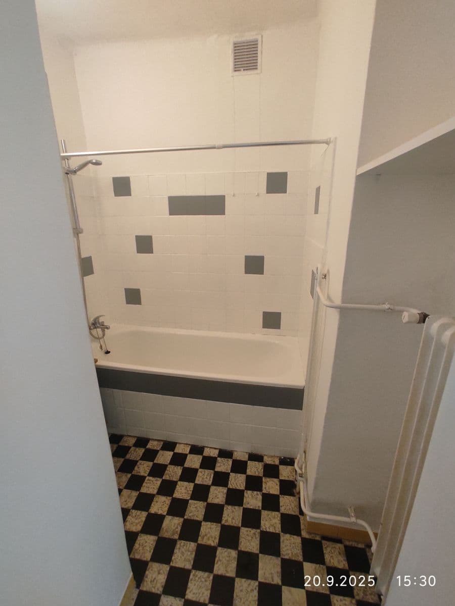 Prenájom bytu 2-izbový 62 m², Bohuslava Martinů, Ostrava, Moravskoslezský kraj Prenájom bytu 2-izbový 62 m², Bohuslava Martinů, Ostrava, Moravskoslezský kraj