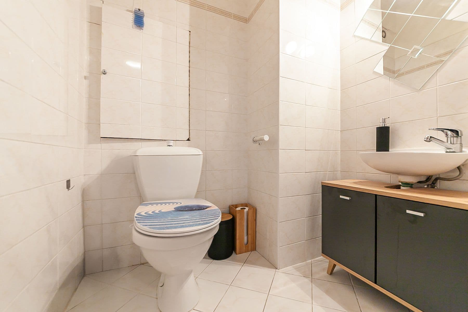 Predaj bytu 3-izbový 98 m², Na Groši, Praha, Praha Predaj bytu 3-izbový 98 m², Na Groši, Praha, Praha