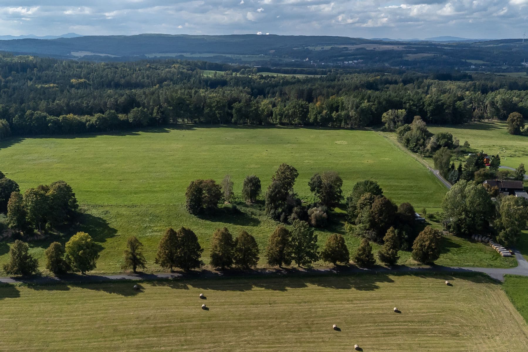 Predaj pozemku 3.850 m², Pertoltice, Liberecký kraj Predaj pozemku 3.850 m², Pertoltice, Liberecký kraj