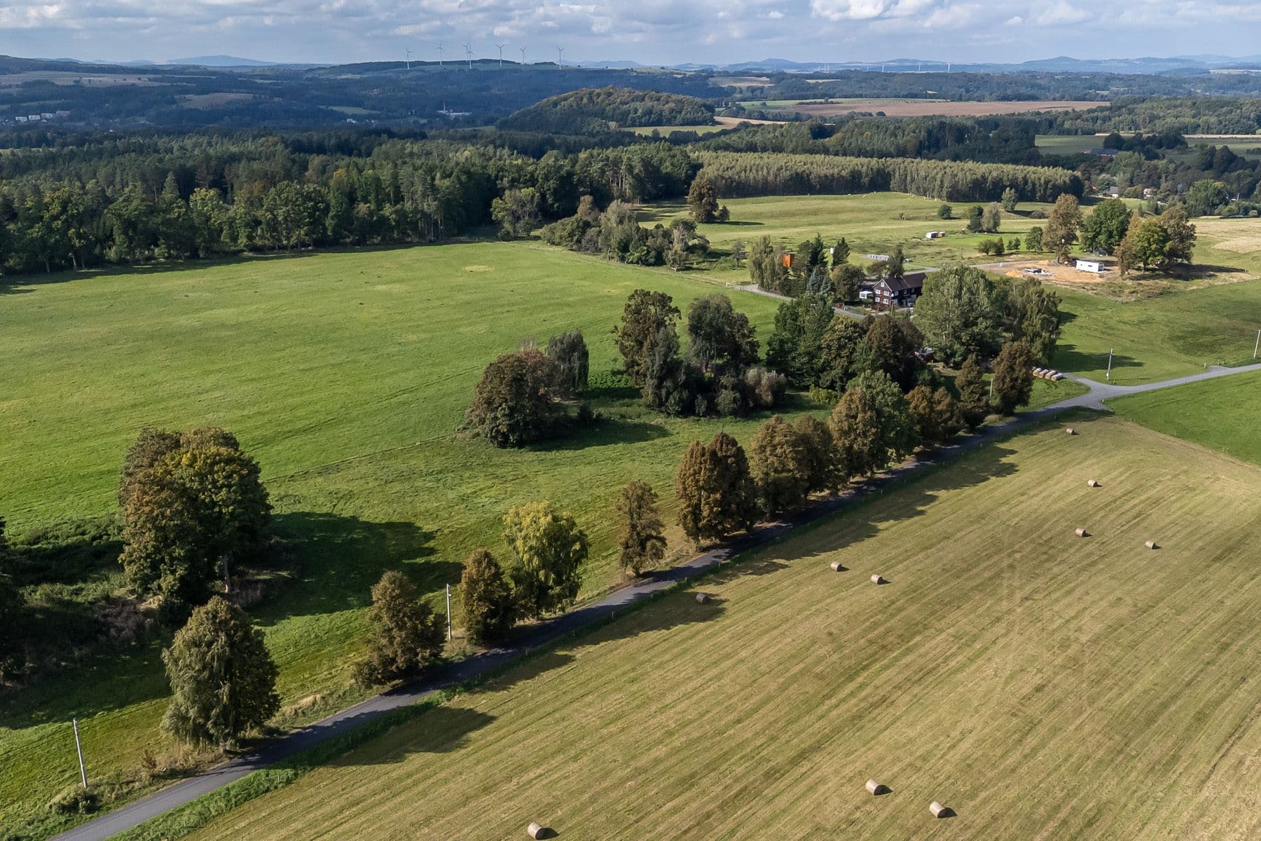 Predaj pozemku 3.850 m², Pertoltice, Liberecký kraj Predaj pozemku 3.850 m², Pertoltice, Liberecký kraj