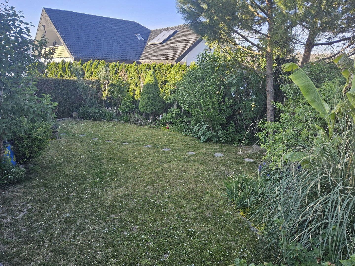 Predaj domu 179 m², pozemek 343 m², Dettenheim, Bádensko-Wurttembersko Predaj domu 179 m², pozemek 343 m², Dettenheim, Bádensko-Wurttembersko