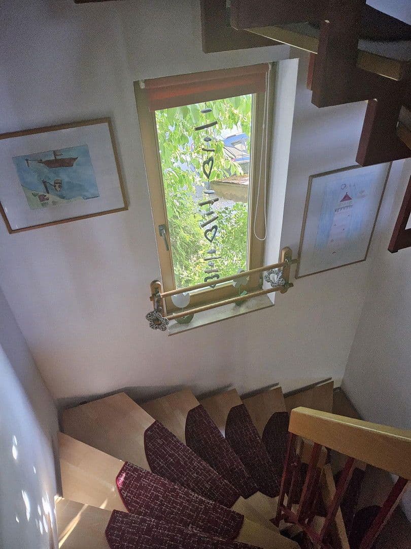 Predaj domu 179 m², pozemek 343 m², Dettenheim, Bádensko-Wurttembersko Predaj domu 179 m², pozemek 343 m², Dettenheim, Bádensko-Wurttembersko