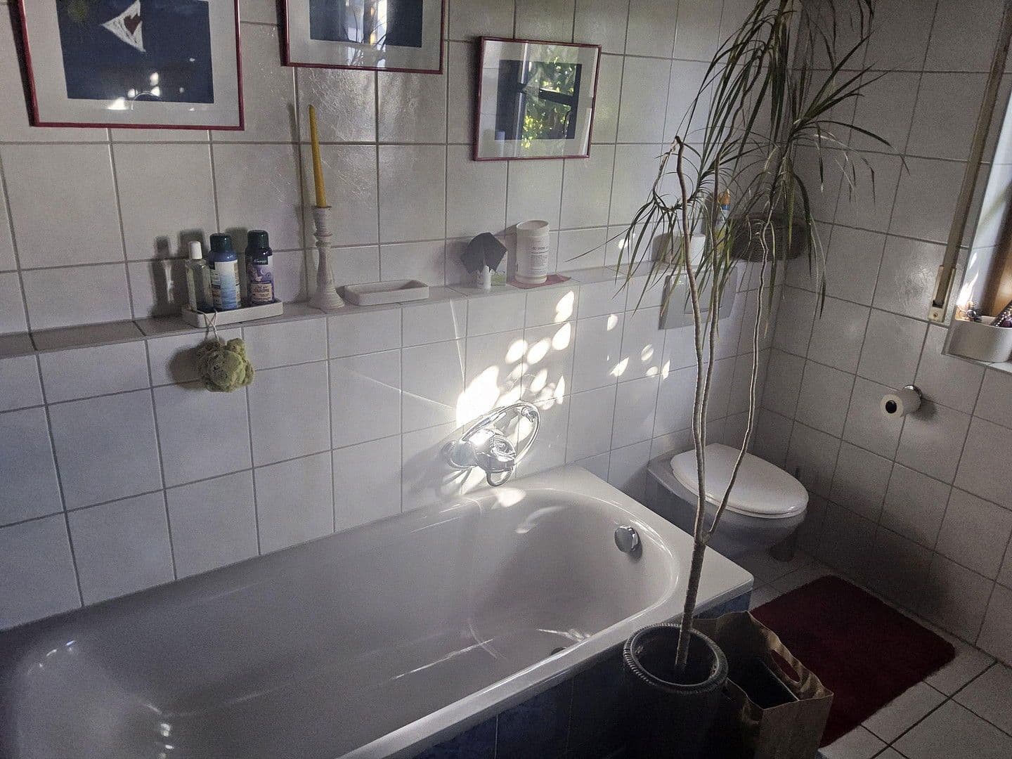 Predaj domu 179 m², pozemek 343 m², Dettenheim, Bádensko-Wurttembersko Predaj domu 179 m², pozemek 343 m², Dettenheim, Bádensko-Wurttembersko