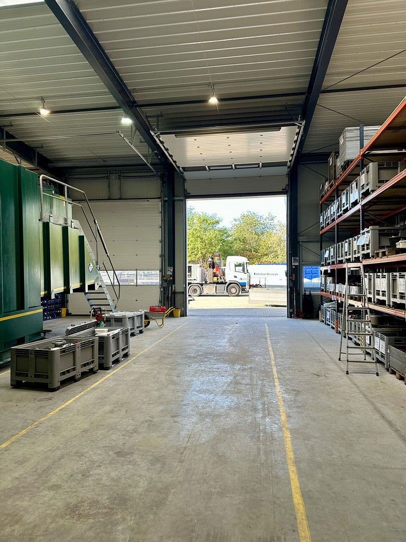 Prenájom nebytového priestoru 720 m², Artlenburger Landstraße 1, Lüneburg, Dolné Sasko Prenájom nebytového priestoru 720 m², Artlenburger Landstraße 1, Lüneburg, Dolné Sasko